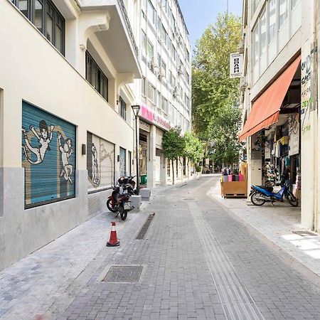 Athens' Best Location- Stunning & Spacious Studio Екстер'єр фото